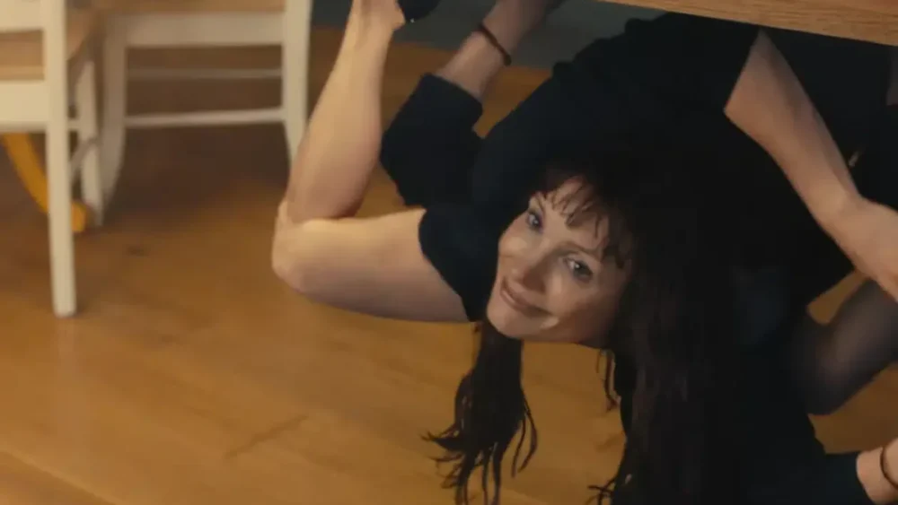 Horror Beat: OTHER MOMMY splits Jessica Chastain into good mom and bad mom